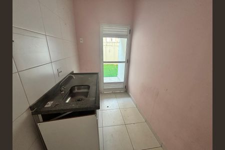 Apartamento à venda com 98m², 2 quartos e 1 vagaCozinha