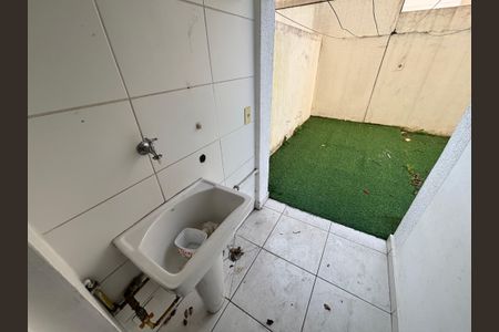 Apartamento à venda com 98m², 2 quartos e 1 vagaÁrea de Serviço