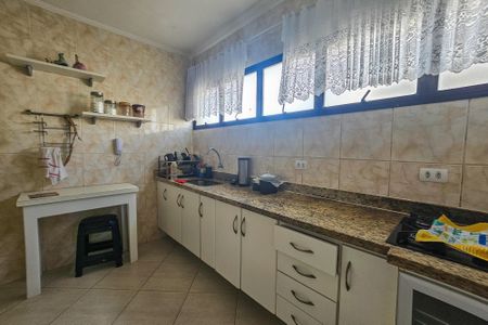 Apartamento para alugar com 150m², 4 quartos e 2 vagas