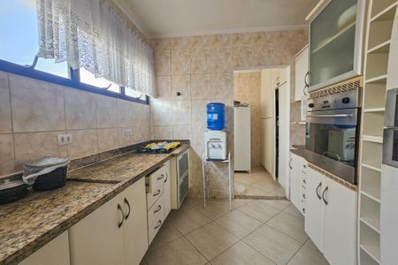 Apartamento para alugar com 150m², 4 quartos e 2 vagas