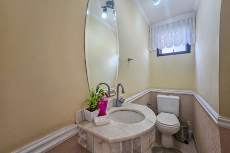 Apartamento para alugar com 150m², 4 quartos e 2 vagas