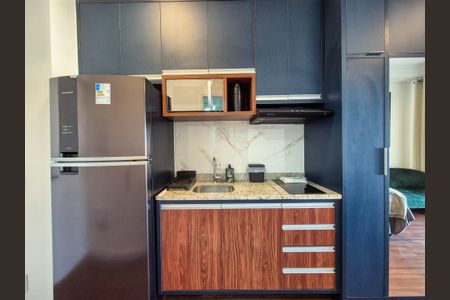 Cozinha de kitnet/studio para alugar com 1 quarto, 33m² em Santa Ifigênia, São Paulo