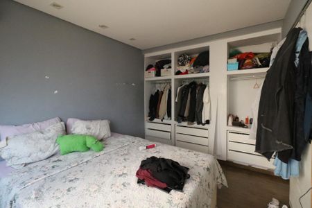 Casa à venda com 400m², 4 quartos e 4 vagasEdícula