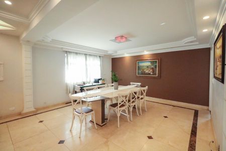 Casa à venda com 400m², 4 quartos e 4 vagasSala
