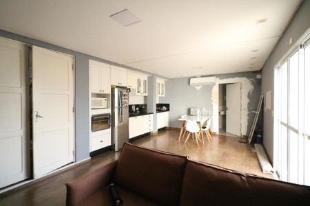 Casa à venda com 400m², 4 quartos e 4 vagasEdícula