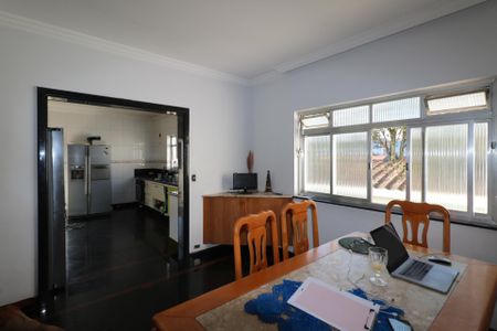 Casa à venda com 400m², 4 quartos e 4 vagasCozinha