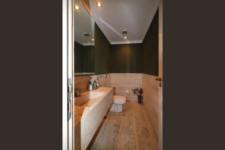 Casa à venda com 400m², 4 quartos e 4 vagasLavabo