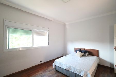 Casa à venda com 400m², 4 quartos e 4 vagasSuíte 1