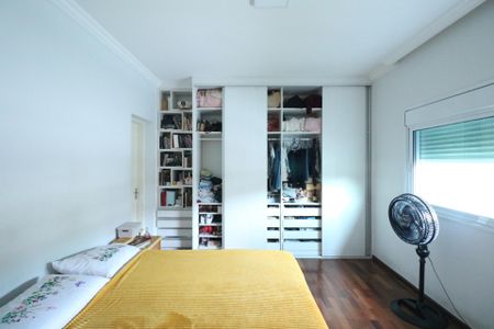Casa à venda com 400m², 4 quartos e 4 vagasSuíte 2