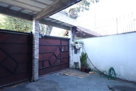 Casa à venda com 90m², 3 quartos e 2 vagasGaragem