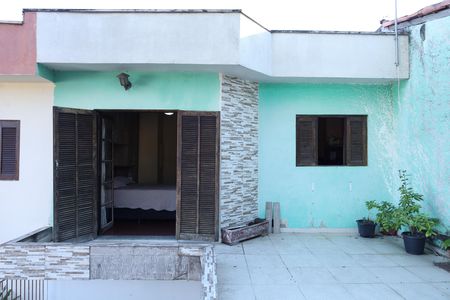Casa à venda com 90m², 3 quartos e 2 vagasVaranda