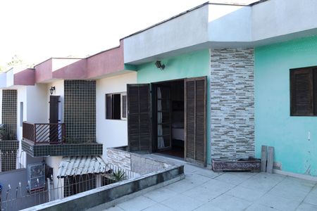 Casa à venda com 90m², 3 quartos e 2 vagasVaranda