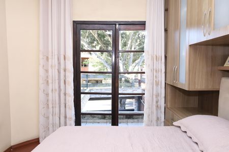 Casa à venda com 90m², 3 quartos e 2 vagasQuarto 1