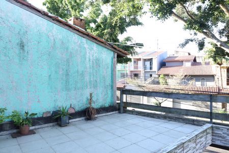 Casa à venda com 90m², 3 quartos e 2 vagasVaranda