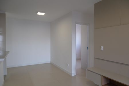 Sala de apartamento para alugar com 2 quartos, 68m² em Vila Zanardi, Guarulhos