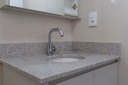 Apartamento para alugar com 68m², 2 quartos e 1 vagaBanheiro do Quarto 2 suíte