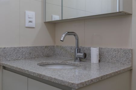 Apartamento para alugar com 68m², 2 quartos e 1 vagaBanheiro social