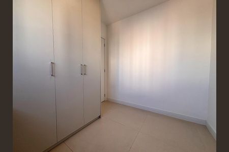 Apartamento para alugar com 68m², 2 quartos e 1 vagaQuarto 1