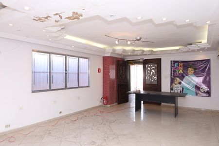 Casa para alugar com 355m², 6 quartos e 3 vagasSalão de lazer