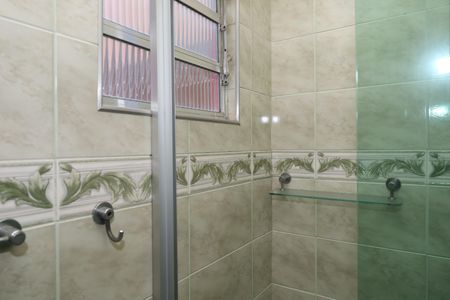 Casa para alugar com 355m², 6 quartos e 3 vagasBanheiro 2