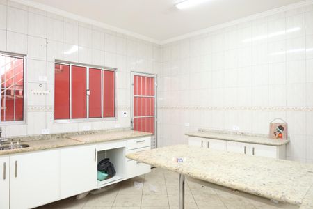 Casa para alugar com 355m², 6 quartos e 3 vagasCozinha