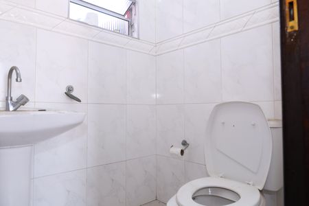 Casa para alugar com 355m², 6 quartos e 3 vagasBanheiro 5