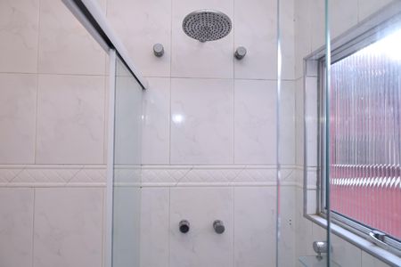 Casa para alugar com 355m², 6 quartos e 3 vagasBanheiro 3 - Suíte