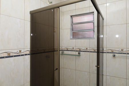 Casa para alugar com 355m², 6 quartos e 3 vagasBanheiro 1