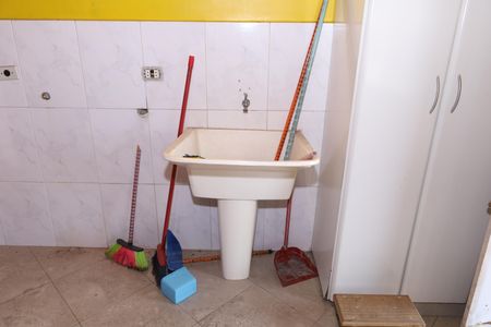 Casa para alugar com 355m², 6 quartos e 3 vagasÁrea de Serviço 2