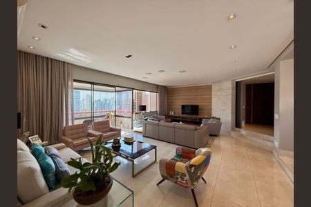 Apartamento à venda com 784m², 5 quartos e 6 vagasSala
