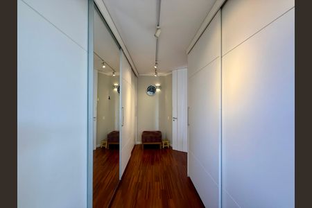 Apartamento à venda com 784m², 5 quartos e 6 vagasCloset Suíte 2