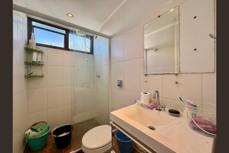 Apartamento à venda com 784m², 5 quartos e 6 vagasBanheiro de Serviço 