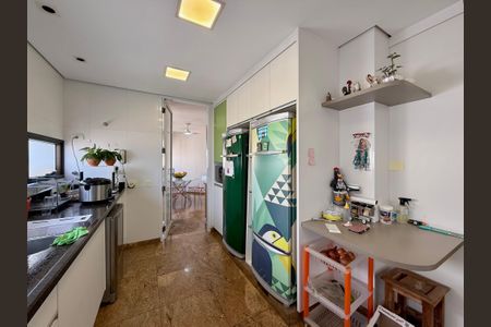 Apartamento à venda com 784m², 5 quartos e 6 vagasCozinha 
