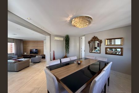 Apartamento à venda com 784m², 5 quartos e 6 vagasSala