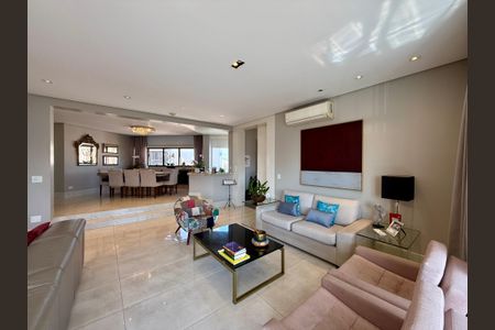 Apartamento à venda com 784m², 5 quartos e 6 vagasSala