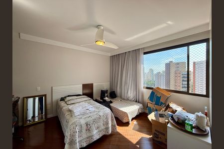 Apartamento à venda com 784m², 5 quartos e 6 vagasQuarto 2