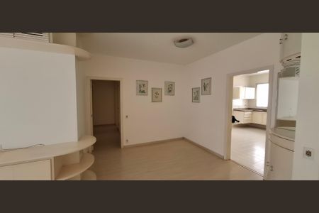 Apartamento para alugar com 140m², 3 quartos e 1 vagaSala