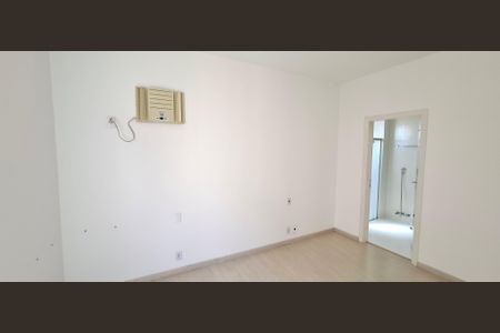 Apartamento para alugar com 140m², 3 quartos e 1 vagaSuíte 