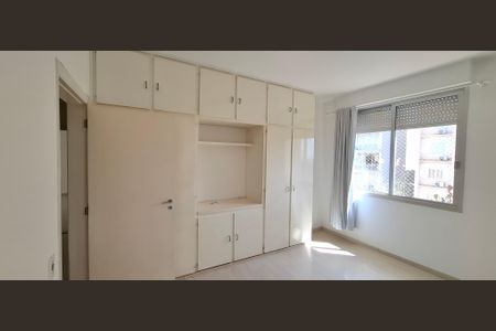 Apartamento para alugar com 140m², 3 quartos e 1 vagaSuíte 