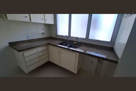 Apartamento para alugar com 140m², 3 quartos e 1 vagaCozinha