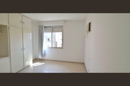Apartamento para alugar com 140m², 3 quartos e 1 vagaSuíte 