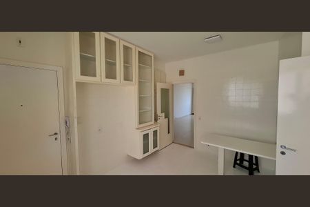 Apartamento para alugar com 140m², 3 quartos e 1 vagaCozinha