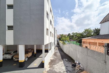 Apartamento à venda com 65m², 2 quartos e 2 vagasQuarto 2 - vista