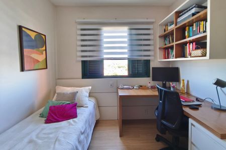 Apartamento à venda com 73m², 2 quartos e 1 vagaQuarto 2