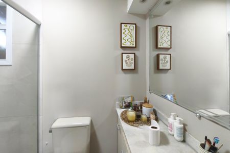 Apartamento à venda com 73m², 2 quartos e 1 vagaBanheiro Social