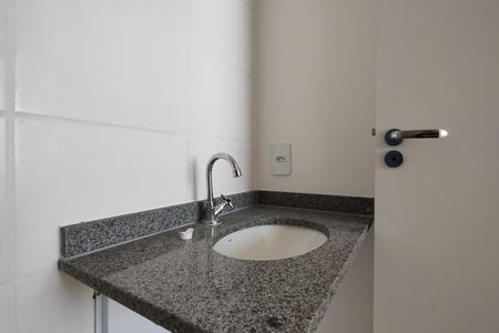 Apartamento à venda com 49m², 2 quartos e 1 vaga Apartamento à venda com 49m², 2 quartos e 1 vagaBanheiro da Suíte