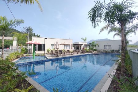 Apartamento à venda com 49m², 2 quartos e 1 vaga Apartamento à venda com 49m², 2 quartos e 1 vagaÁrea comum - Piscina