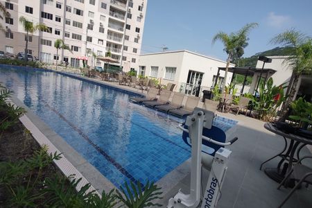 Apartamento à venda com 49m², 2 quartos e 1 vaga Apartamento à venda com 49m², 2 quartos e 1 vagaÁrea comum - Piscina