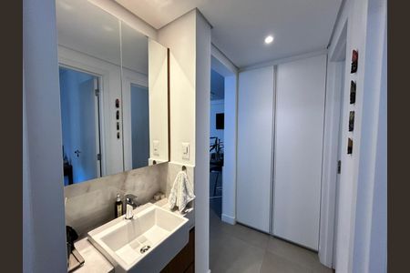 Apartamento à venda com 63m², 2 quartos e 2 vagasbanheiro 1