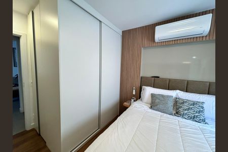 Apartamento à venda com 63m², 2 quartos e 2 vagasquarto 1